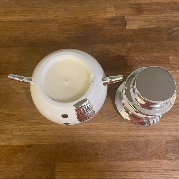 Slatkin & Co 2008 Large Evergreen Snowman Candle - Picture 6 of 8